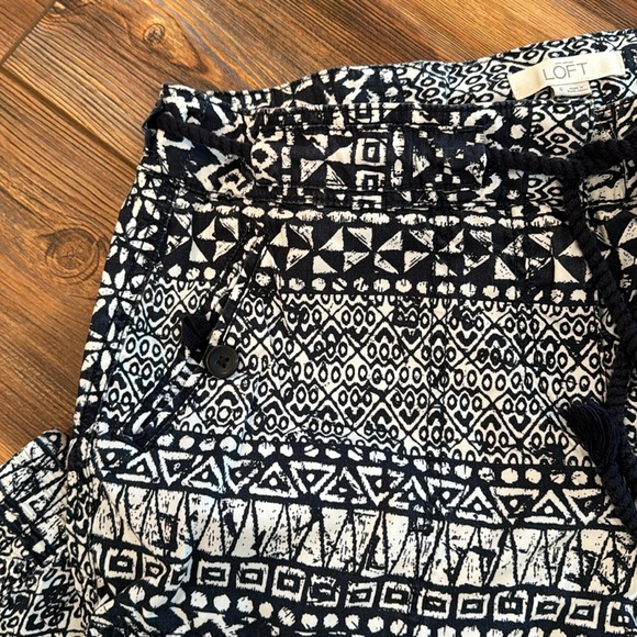 LOFT soft drawstring waist and elastic bottoms - Picture 2 of 4